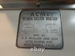ACME R-11 Commercial Bench sheeter/dough roller double pass. Prefect for pizza