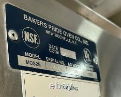Bakers Pride MOS2E Countertop Pizza Oven