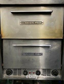 Bakers Pride P-44 Double Door Counter Top Pizza Oven & Hatco Pizza Warmer Used