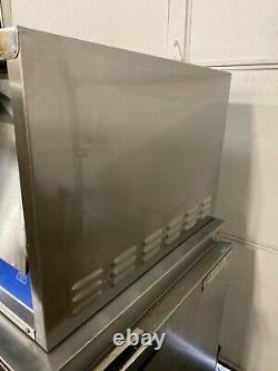 Bakers Pride P18S Electric Countertop Pizza Deck Oven with NEW STONES WORKS GREAT