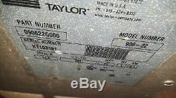 COMMERCIAL TAYLOR VENTLESS COUNTER TOP PIZZA SANDWICH EXPRESS OVEN Model 904-18