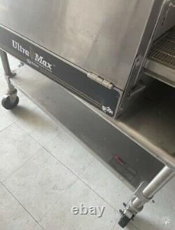 Conveyor pizza oven gas