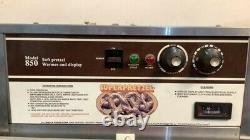 Food Warmer Cabinet Case Food Warming Oven Pizza Pretzel Hot Display Countertop