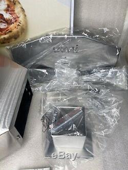 Ooni 3 Outdoor Pizza Oven, Pizza Maker, Portable Oven w Ooni Gloves And Pellets
