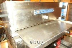 Used Bakers Pride 24 Counter Top Pizza Oven, Electric