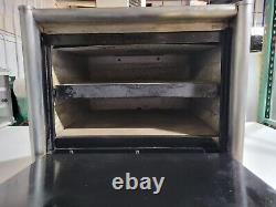 Used Bakers Pride DPOC Countertop Electric Pizza Oven, 208V, 1 PH